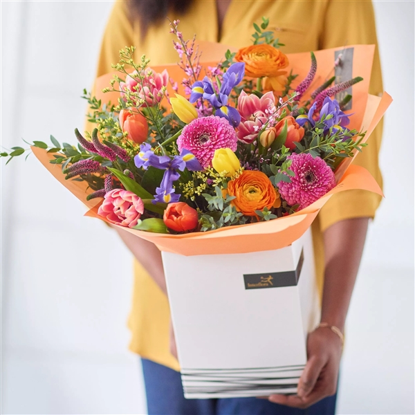 CLASSIC SPRING WITH TULIPS HAND TIED